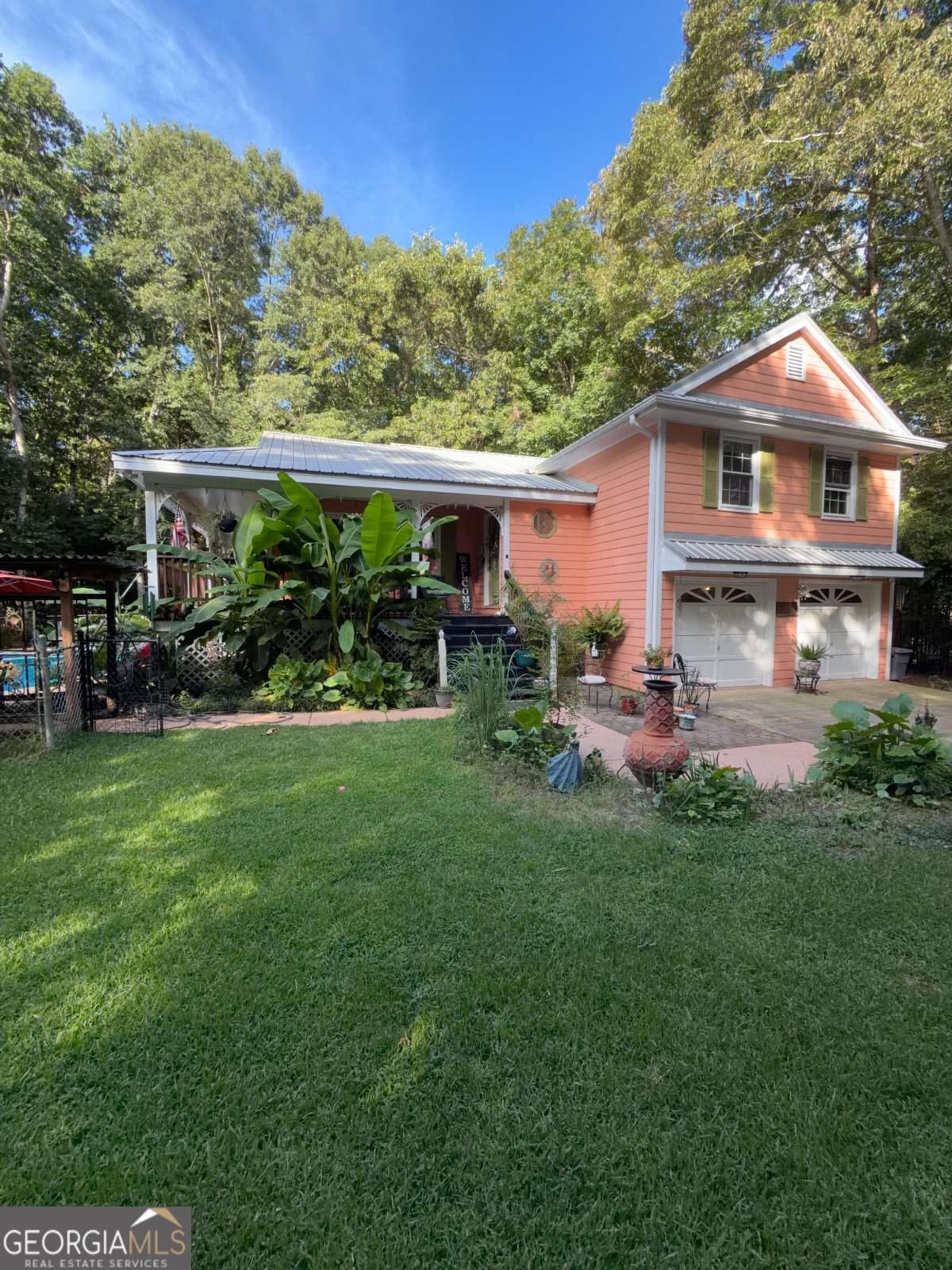 1290 Moreland Road Property Photo 1