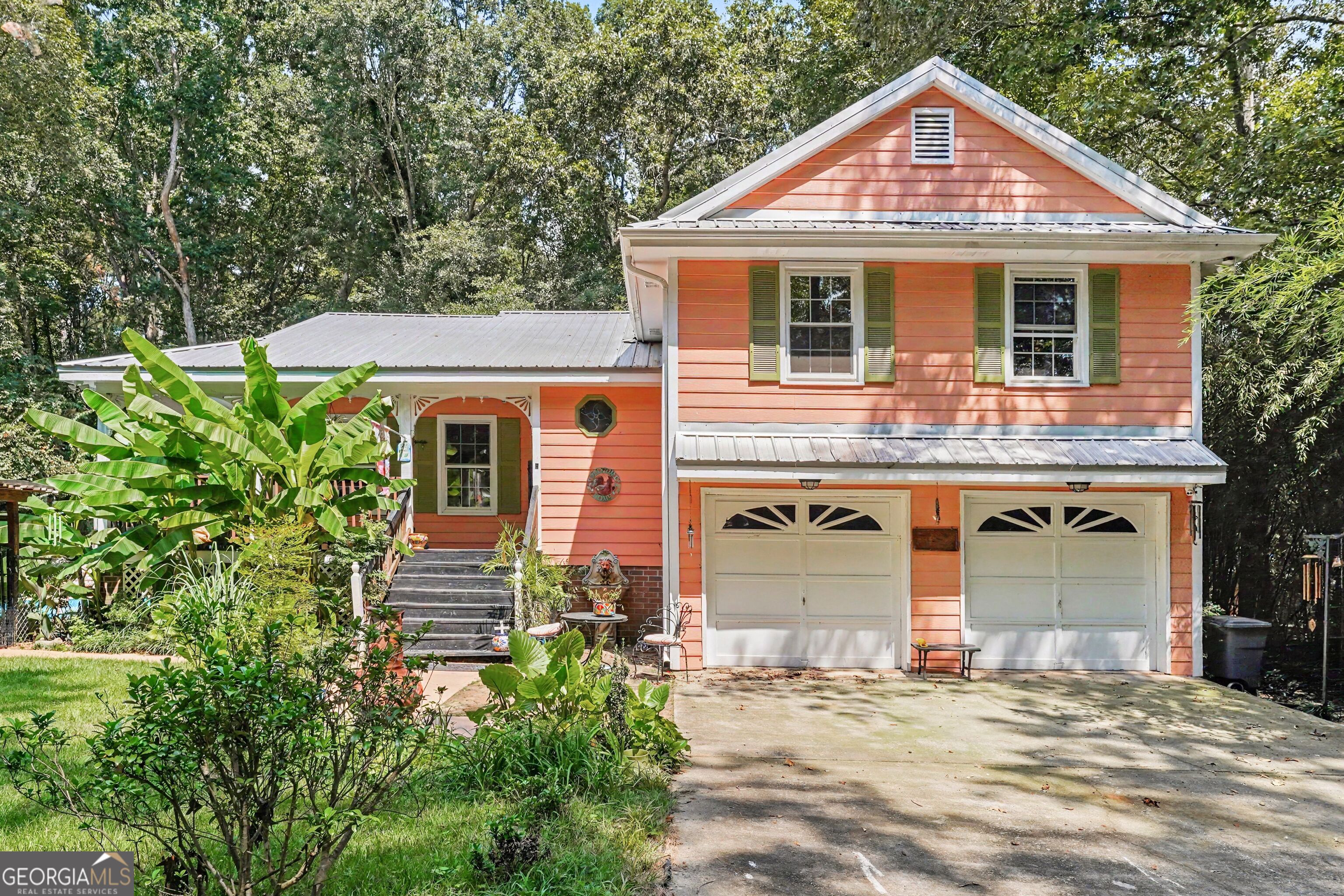 1290 Moreland Road Property Photo 1