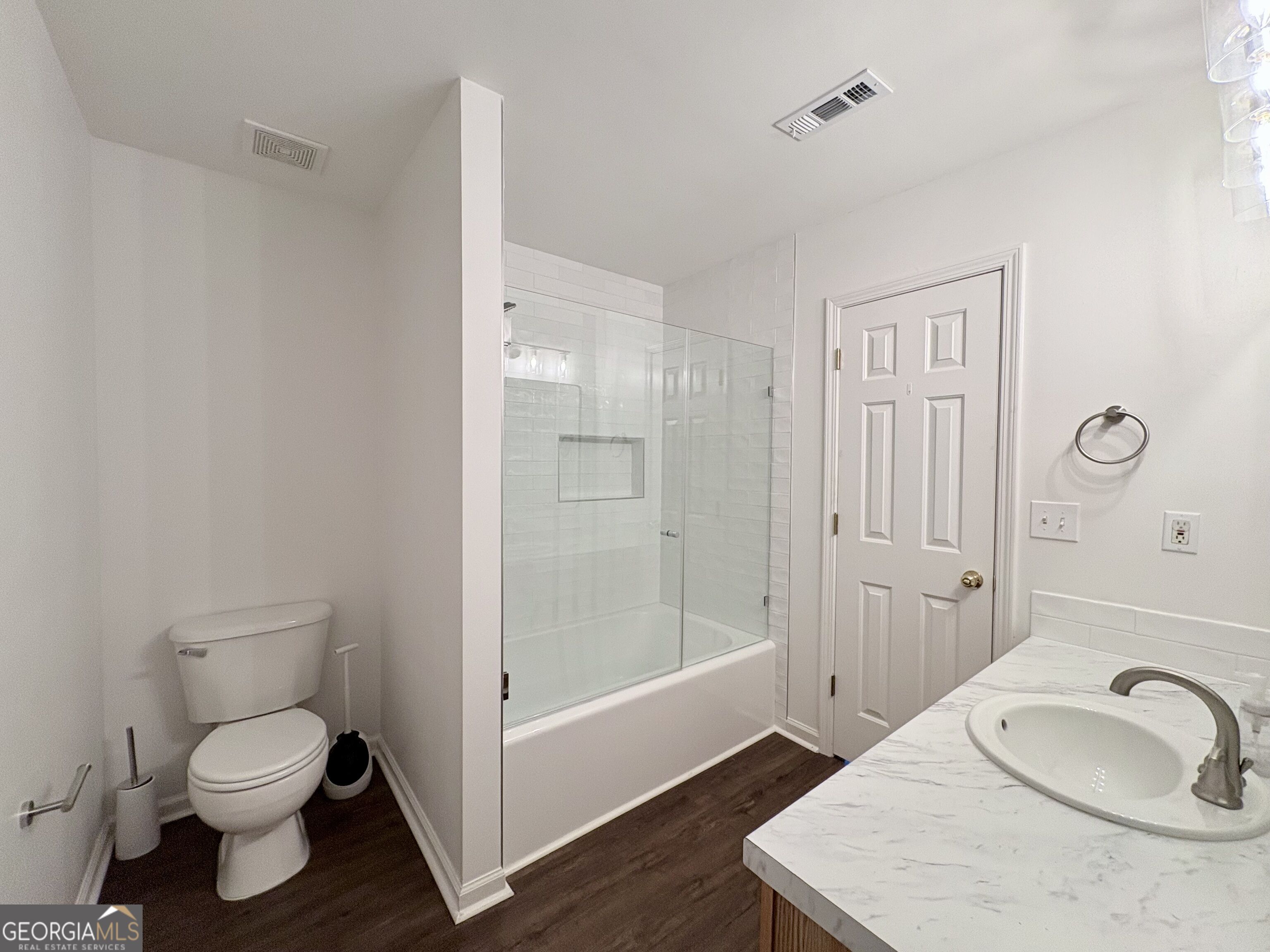 293 Snapping Shoals Road Property Photo 4