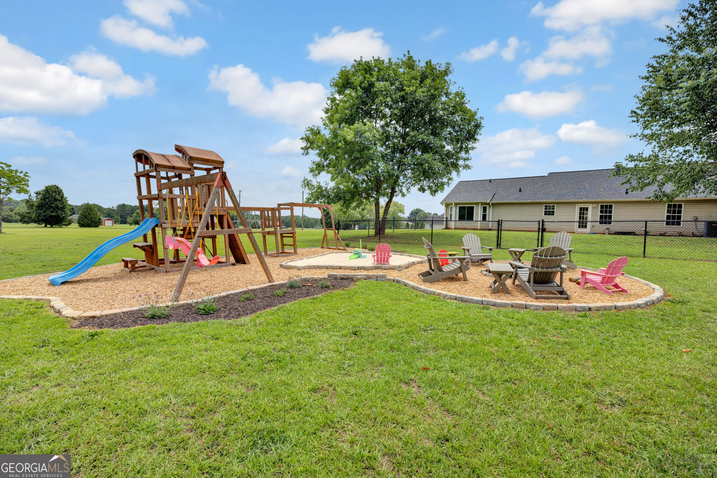 293 Snapping Shoals Road Property Photo 5