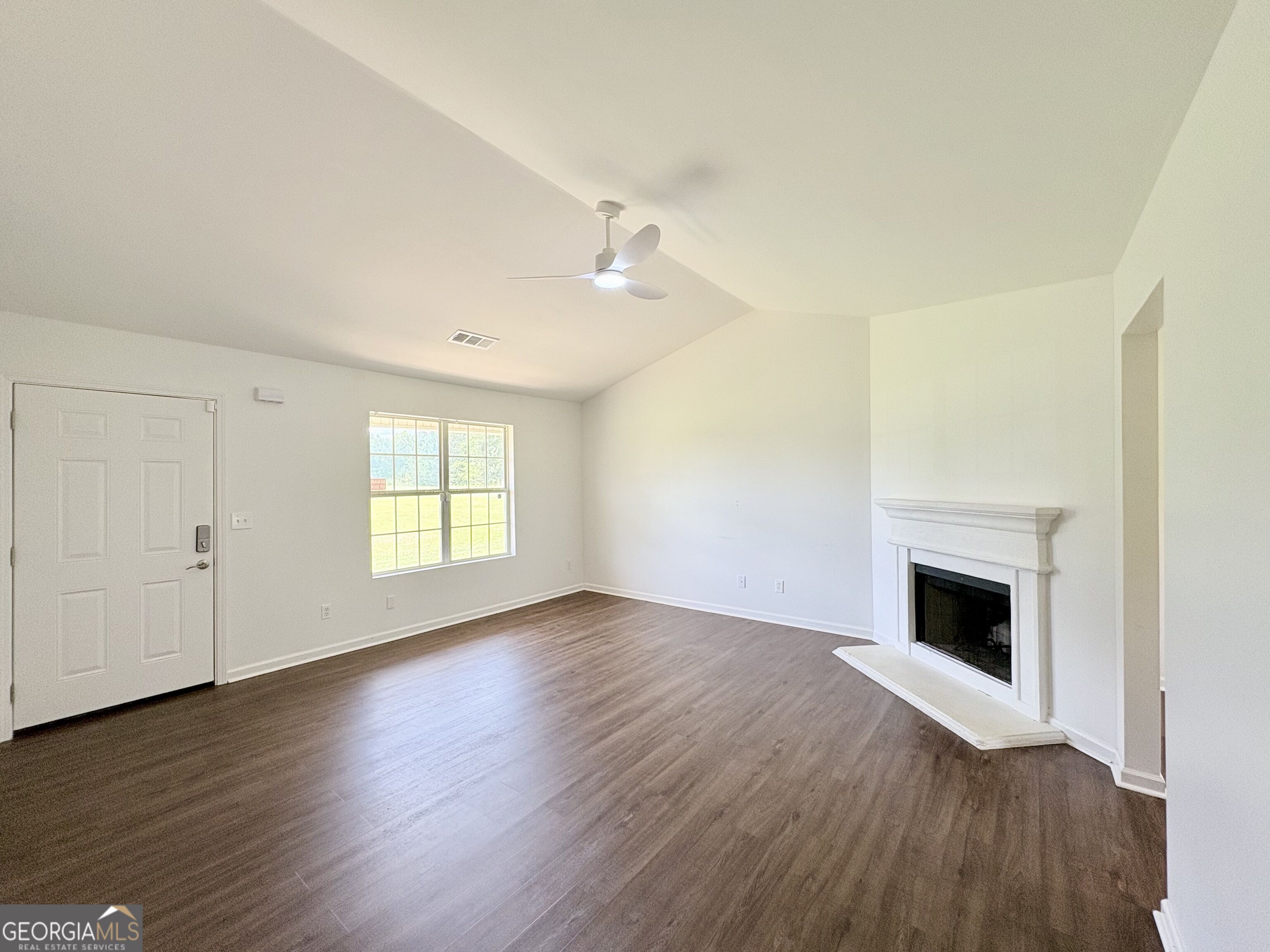 293 Snapping Shoals Road Property Photo 6