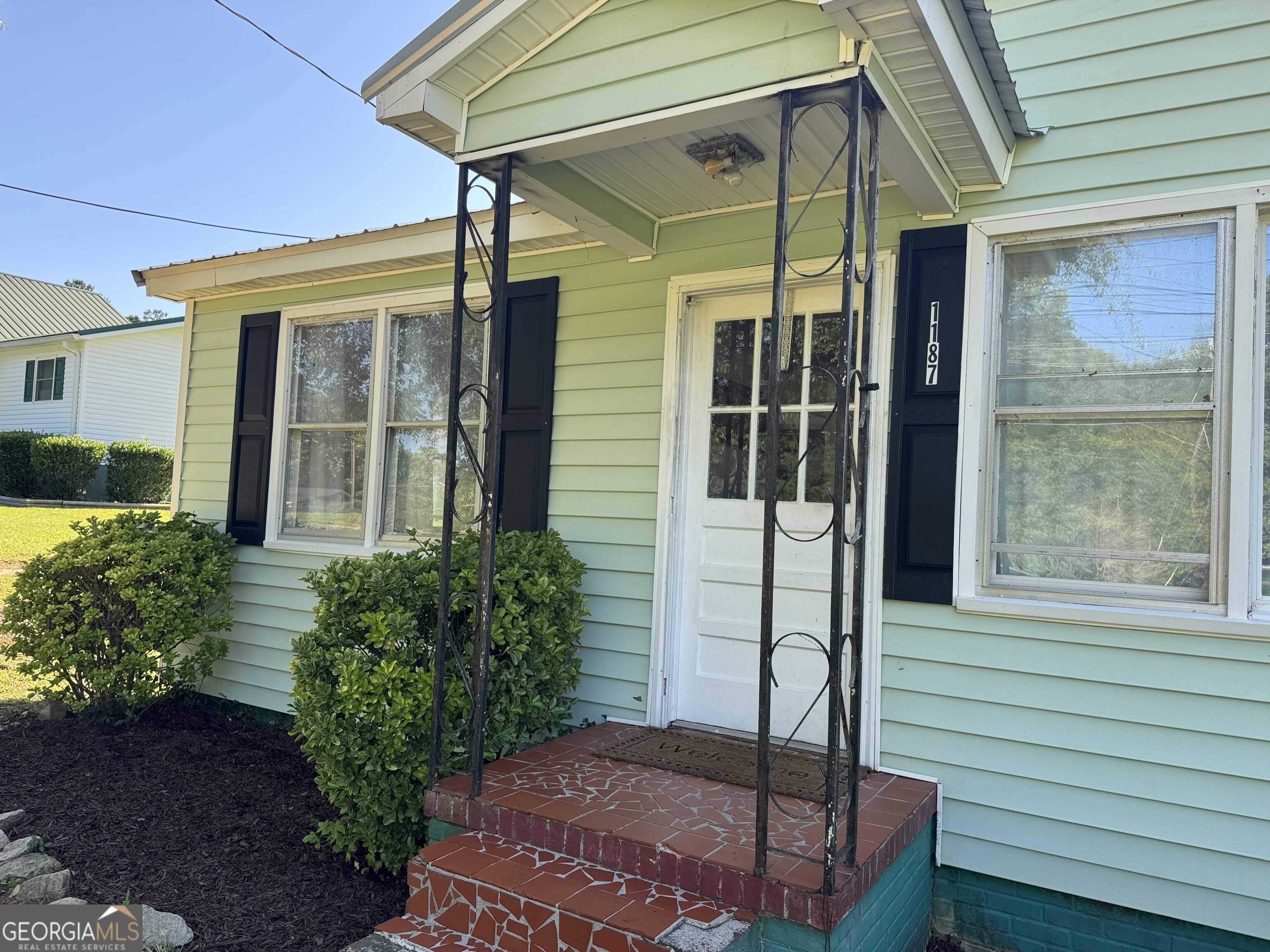 1187 Corinth Road Property Photo 3