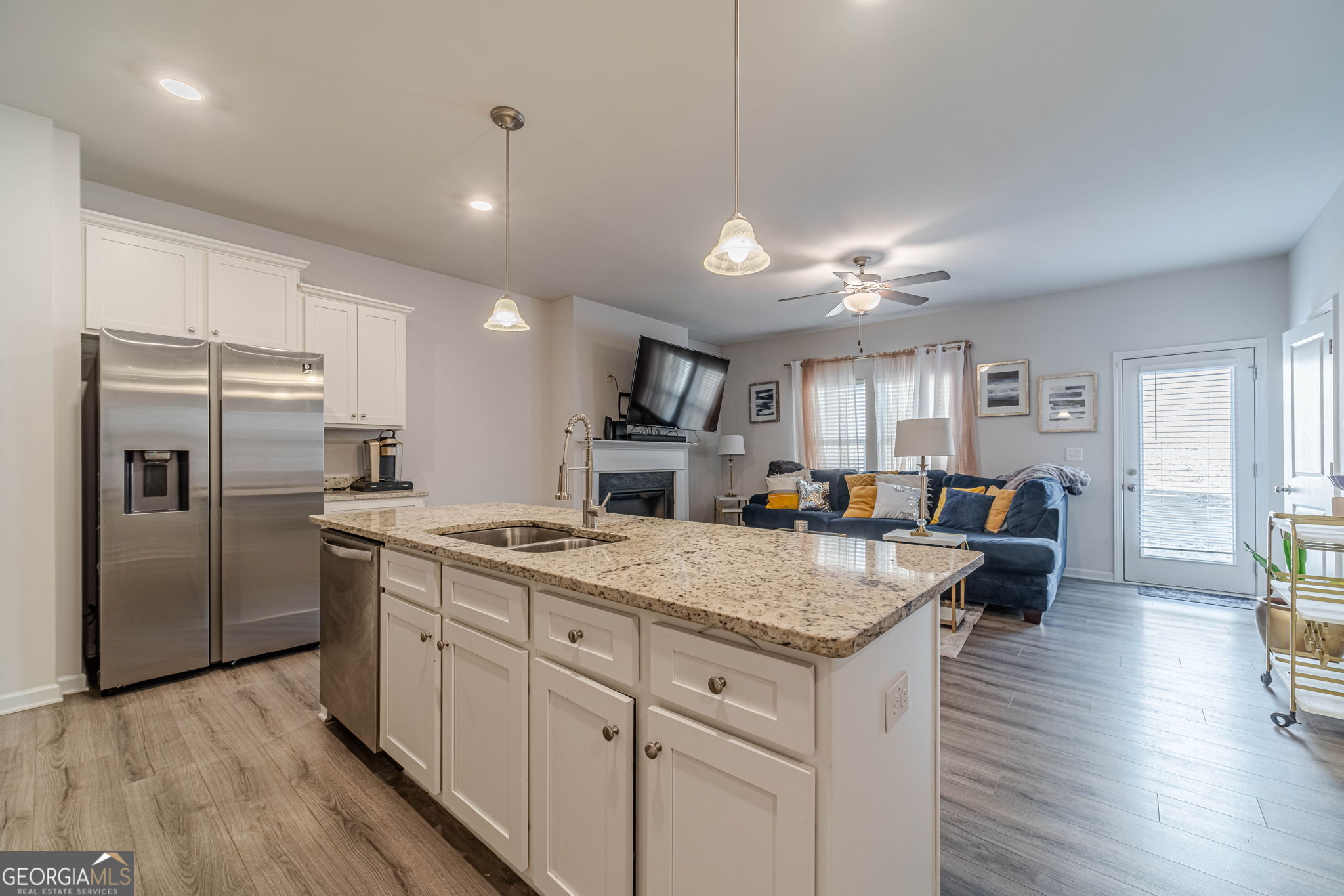 3646 Abbey Way Property Photo 3