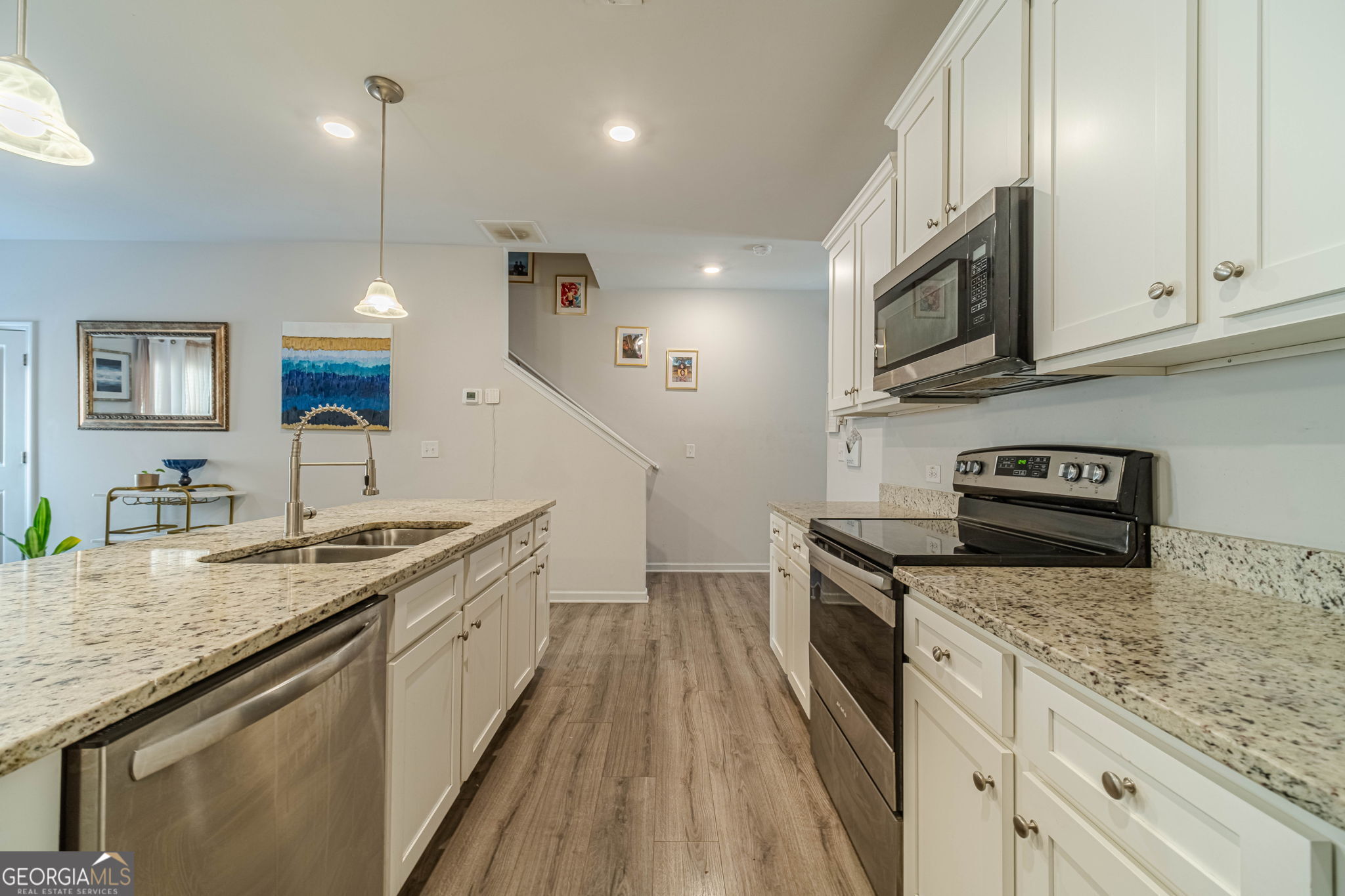 3646 Abbey Way Property Photo 5
