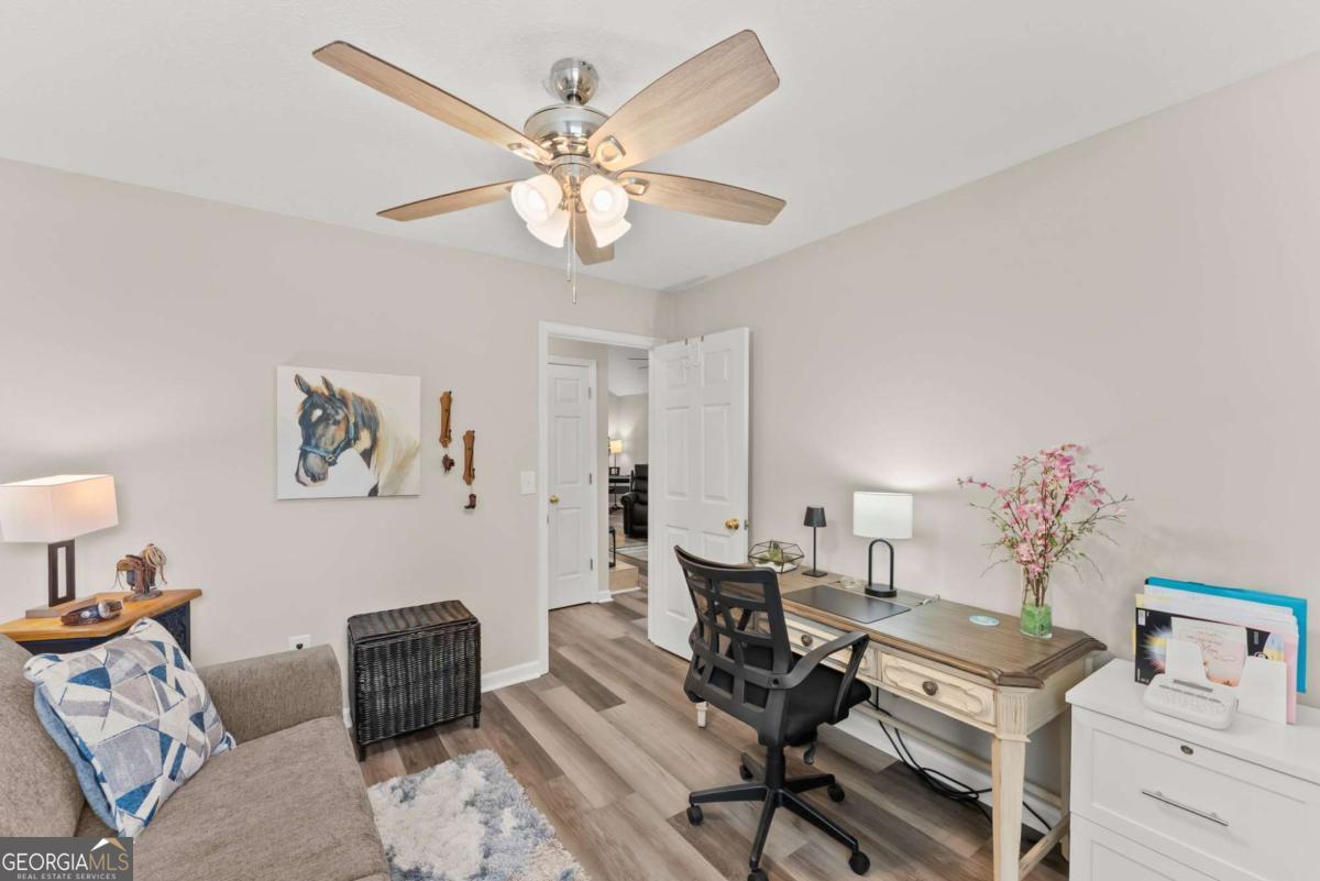 2560 Fairlane Drive Property Photo 26