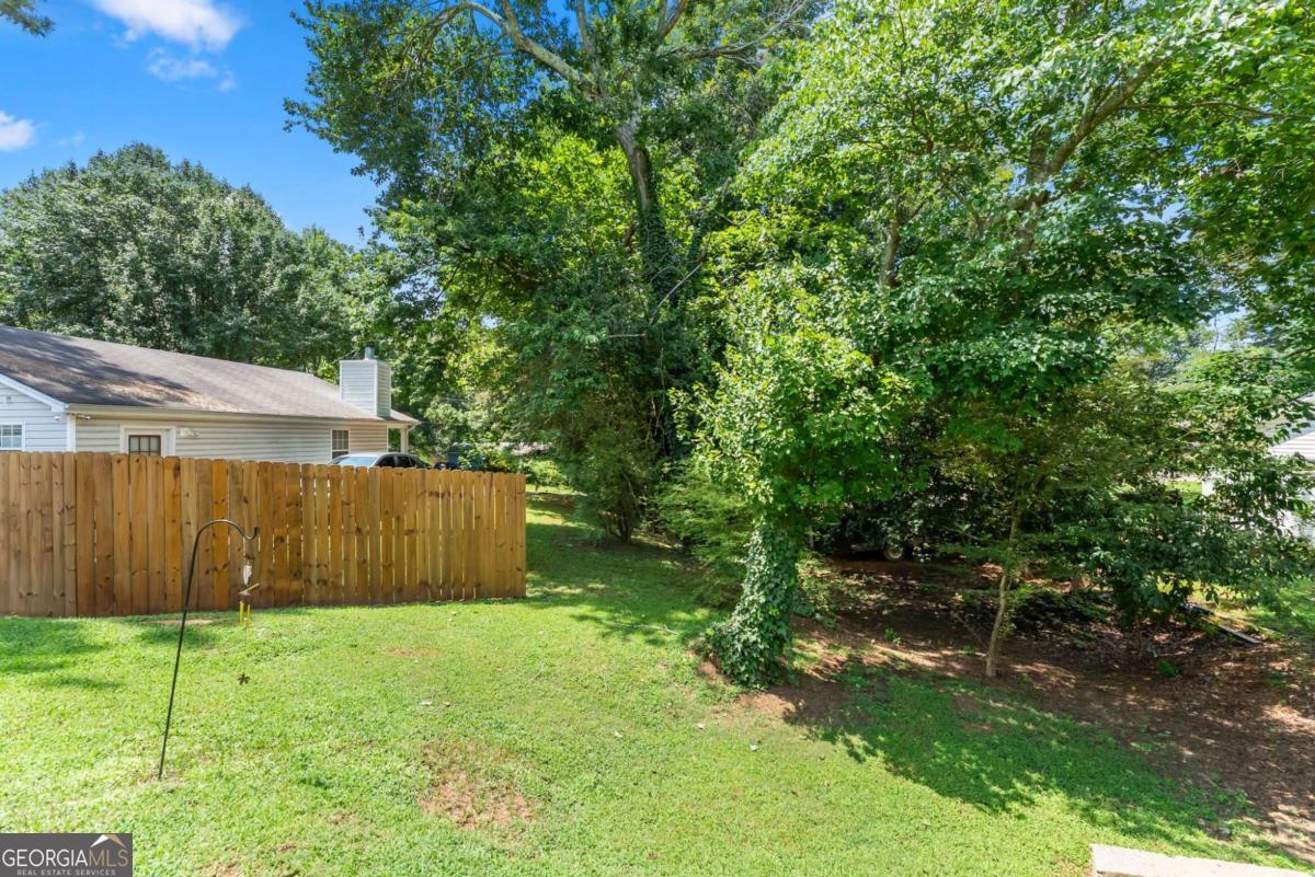 2560 Fairlane Drive Property Photo 31