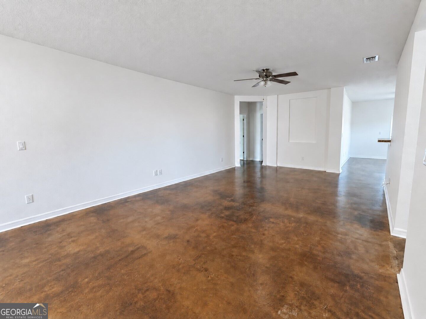 403 Soncel Drive Property Photo 6