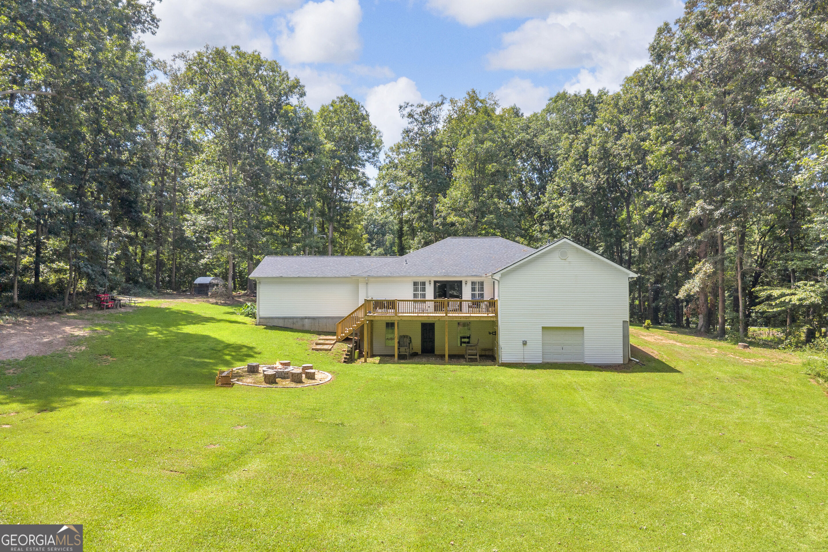 612 Rockyford Road Property Photo 10