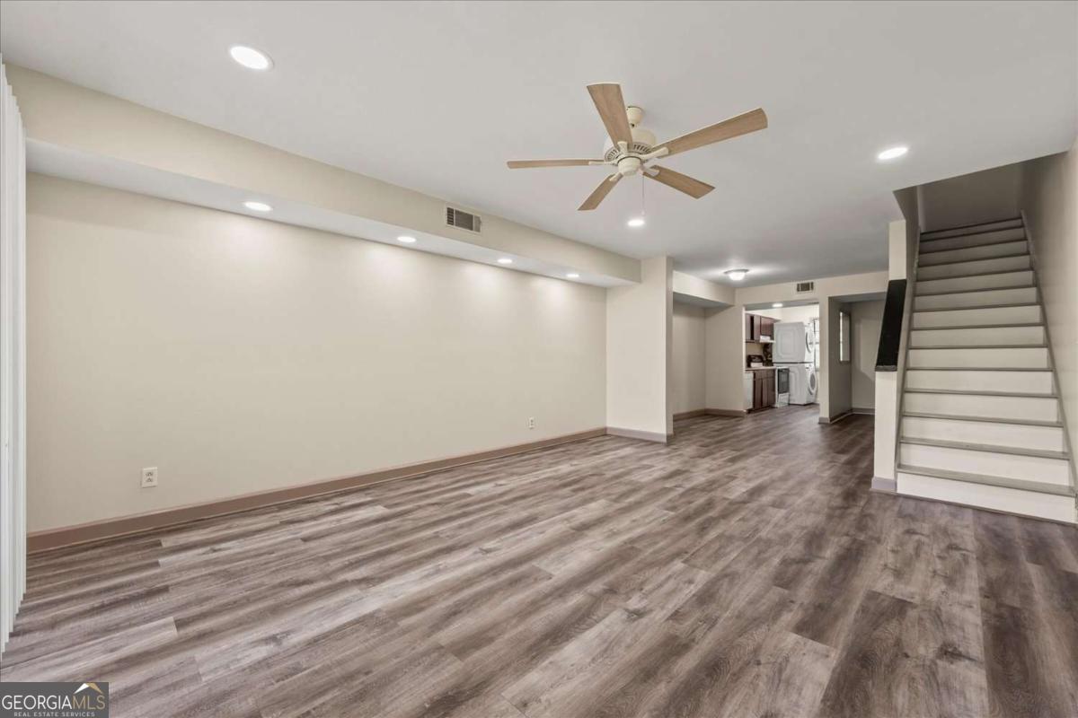 210 Appleby Drive Property Photo 11