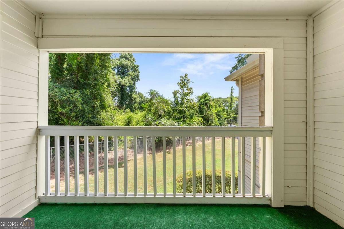 210 Appleby Drive Property Photo 22