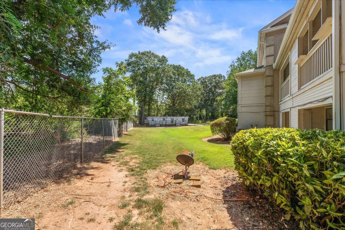 210 Appleby Drive Property Photo 25