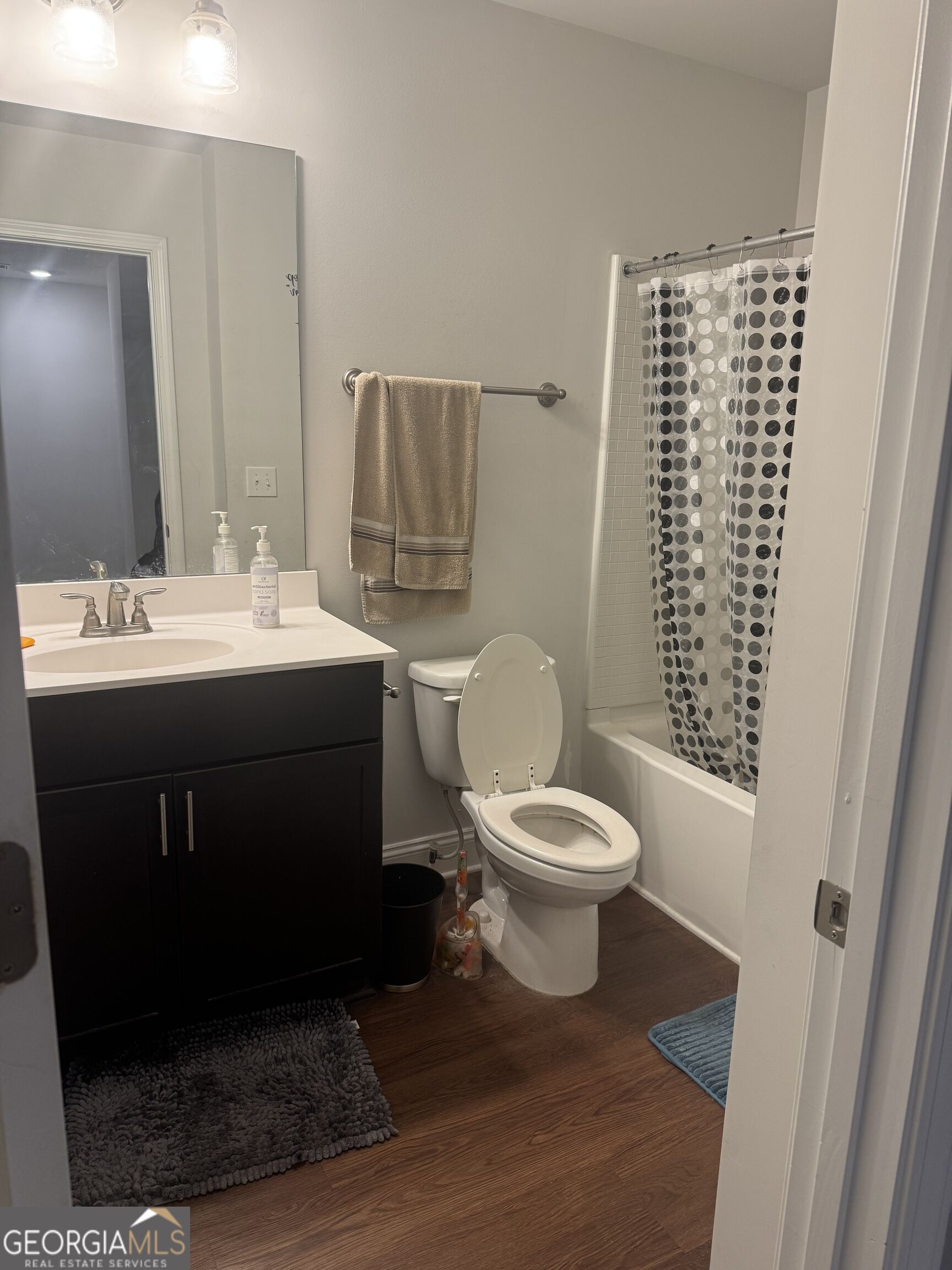 5263 Carrie Drive Property Photo 6