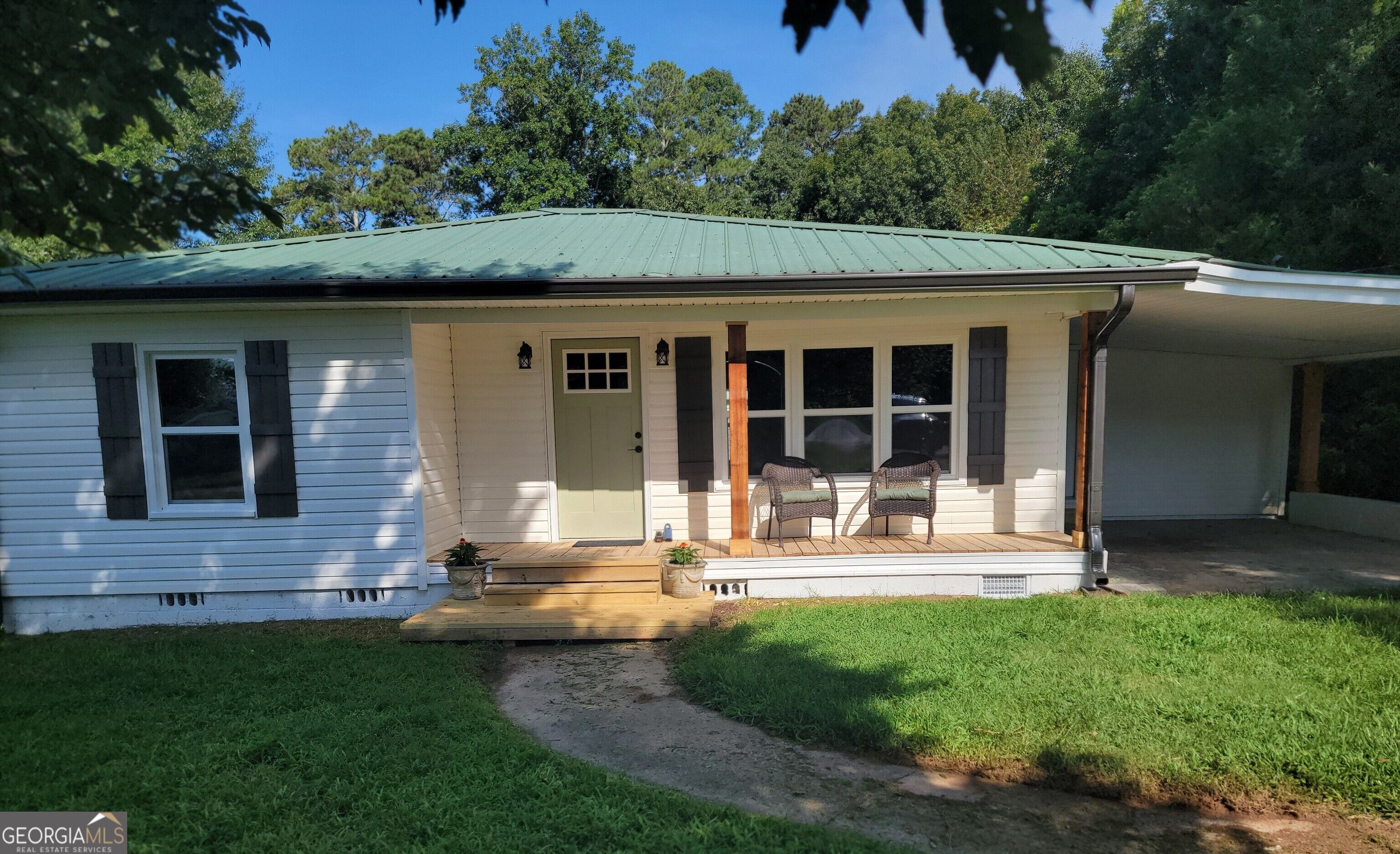 1477 S 100 Highway Property Photo 5