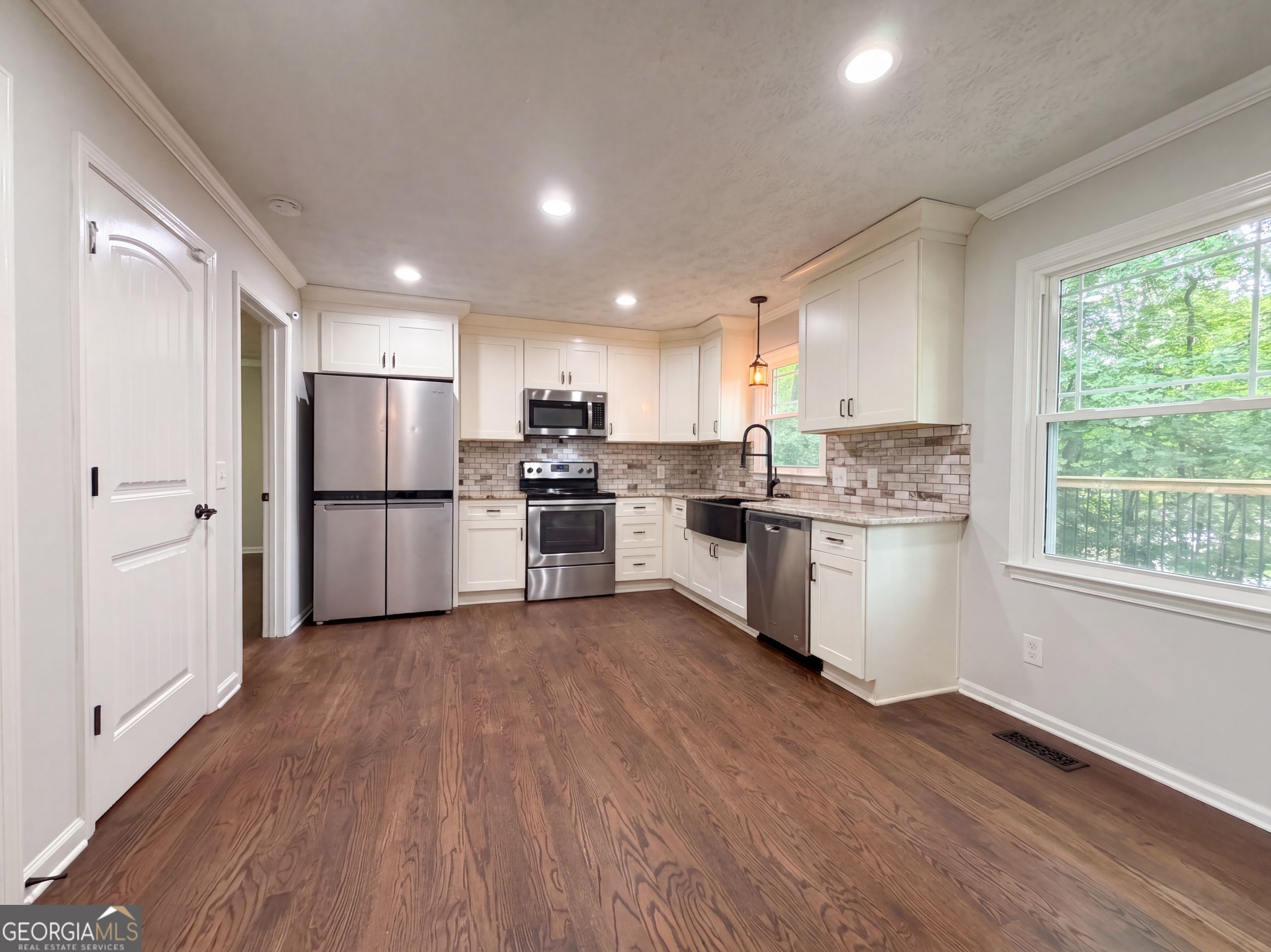 1394 Natchez Trace Sw Property Photo 2