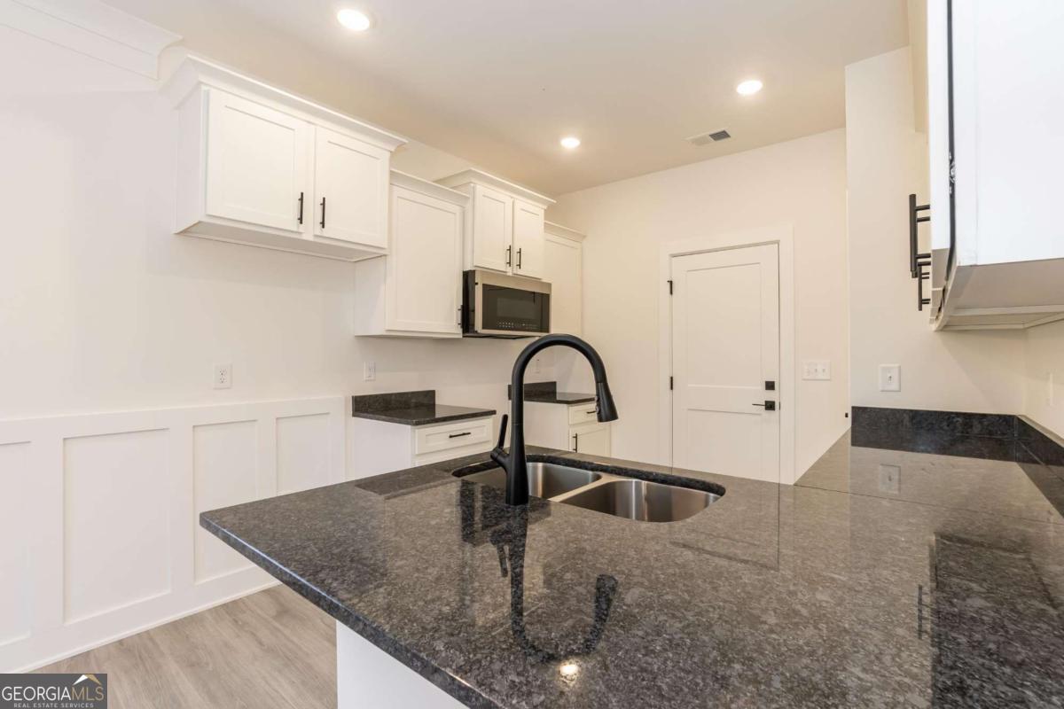 519 Creek Road Property Photo 15