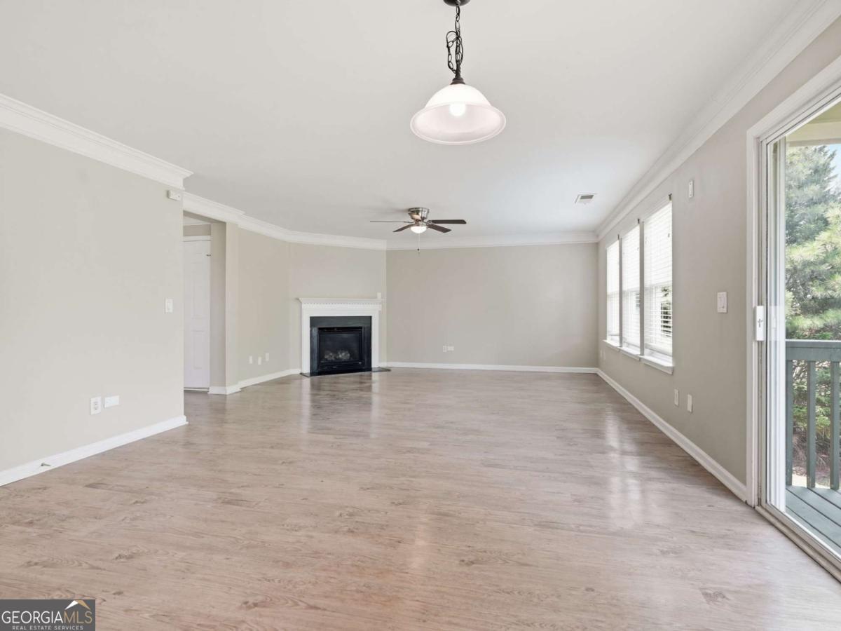 2828 Farmstead Court Property Photo 6