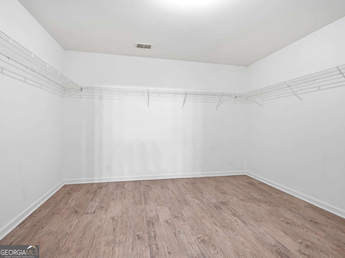2828 Farmstead Court Property Photo 25