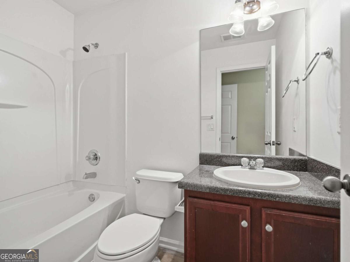 2828 Farmstead Court Property Photo 26