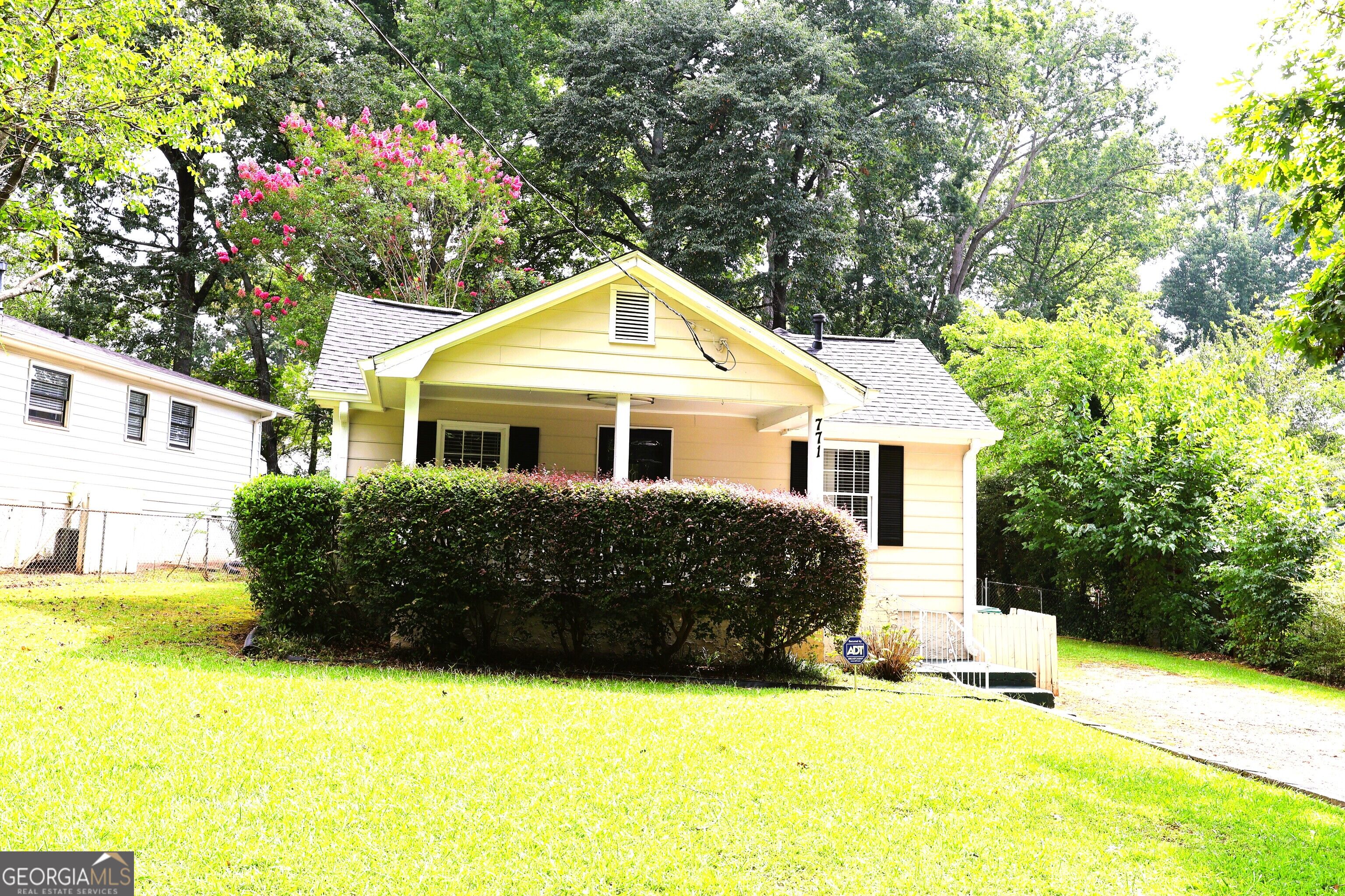 771 Mclendon Drive Property Photo 1
