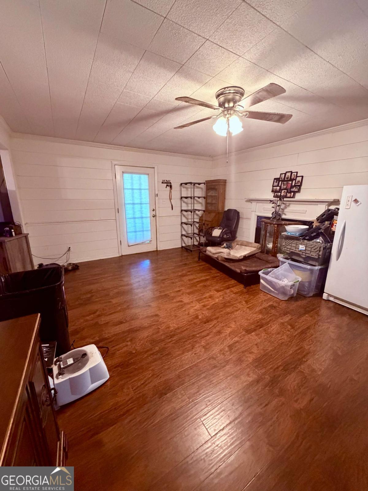 7447 Old Cornelia Highway Property Photo 13