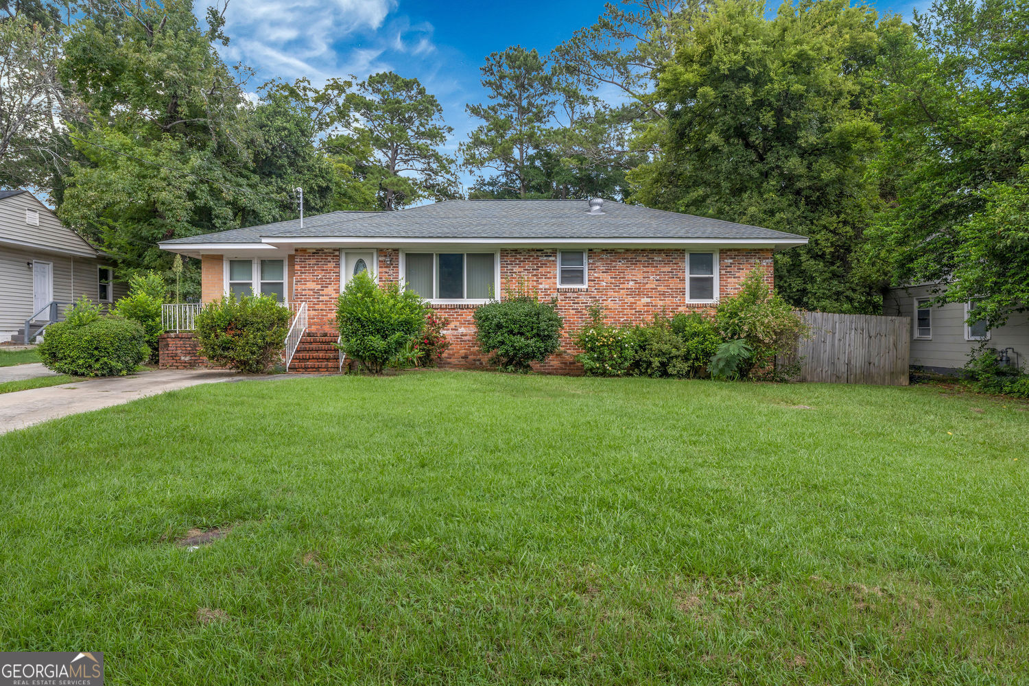 4322 Summerhill Drive Property Photo 1