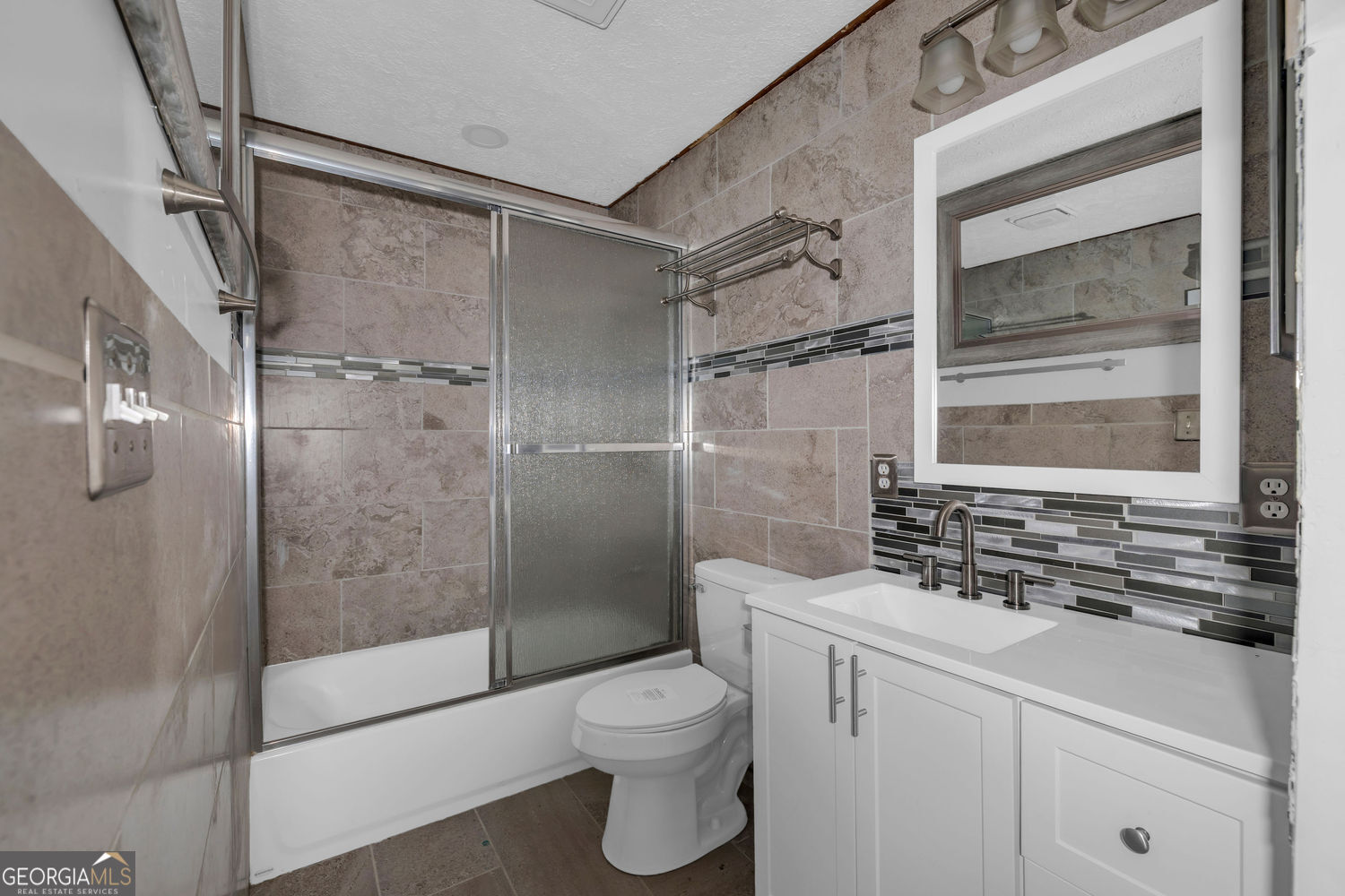 4322 Summerhill Drive Property Photo 18