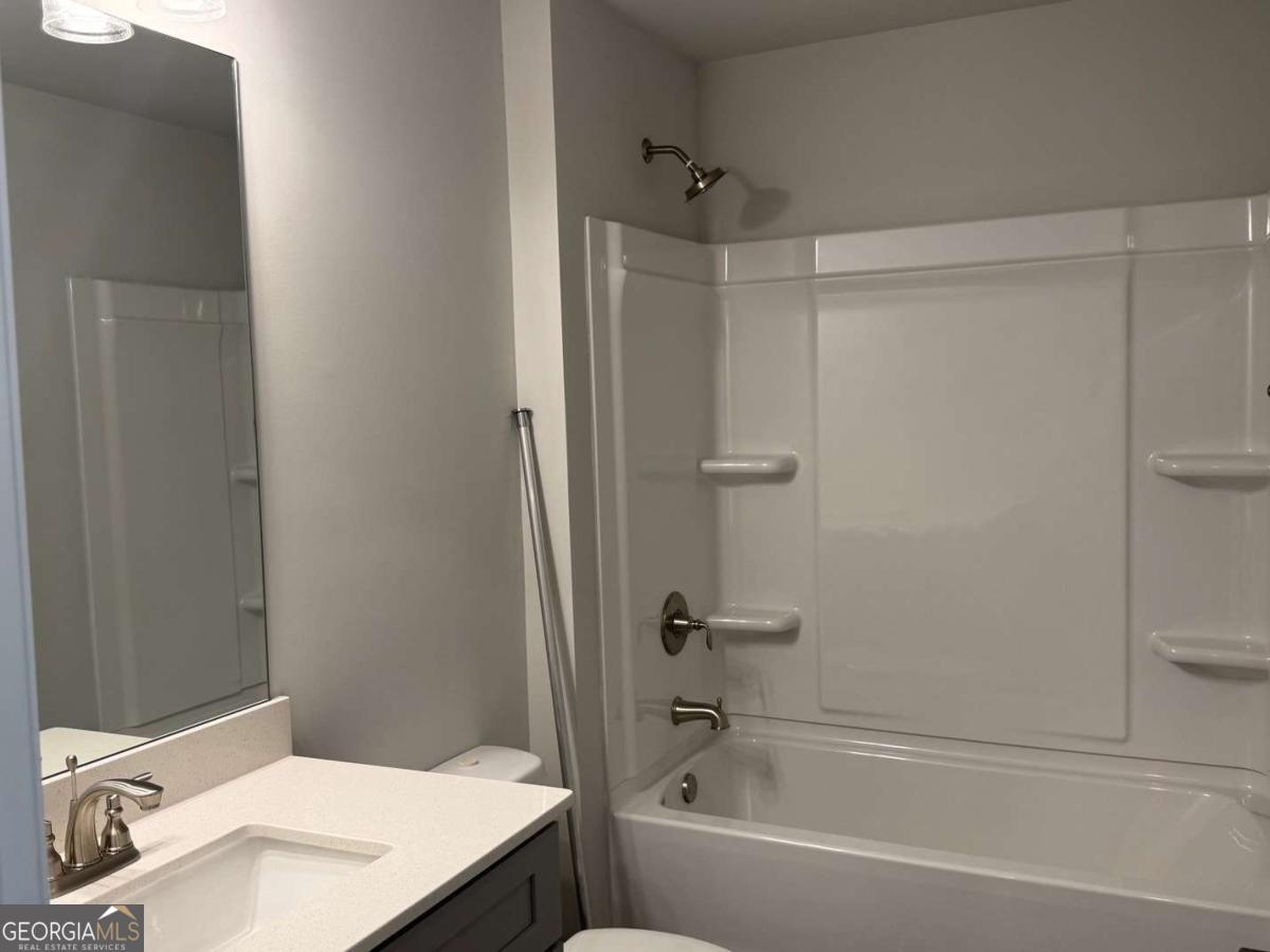 216 Magnolia Villas Drive Property Photo 29