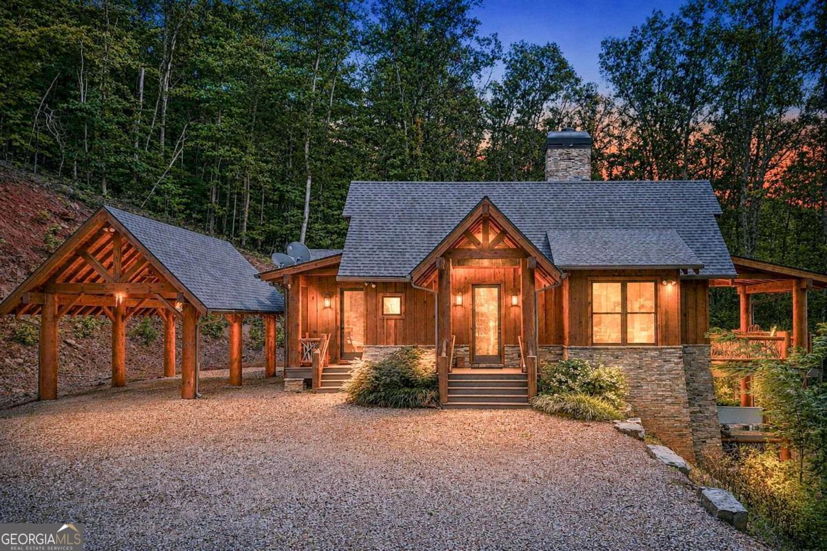 1175 Wolfcreek Road Property Photo 3