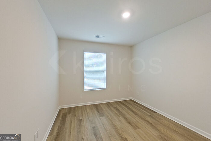 121 Overstreet Way Property Photo 12