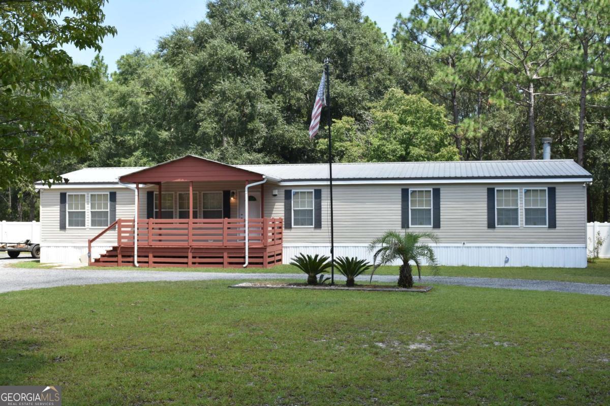 1438 Fannie Head Road Property Photo 1