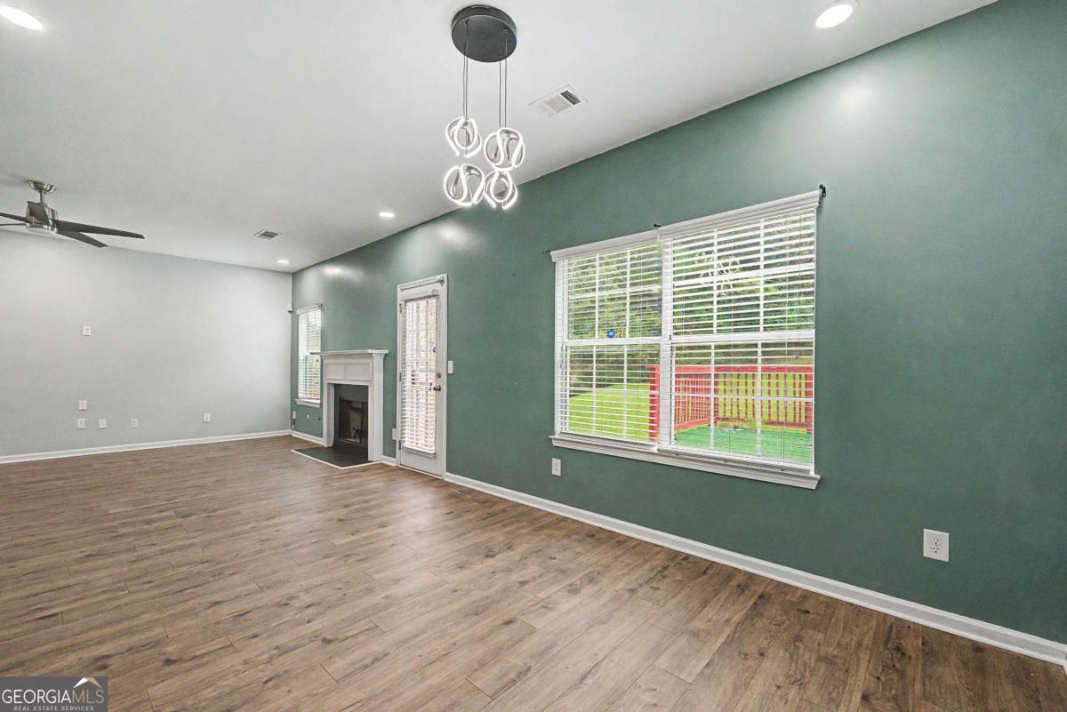 3719 Big Horn Court Property Photo 13