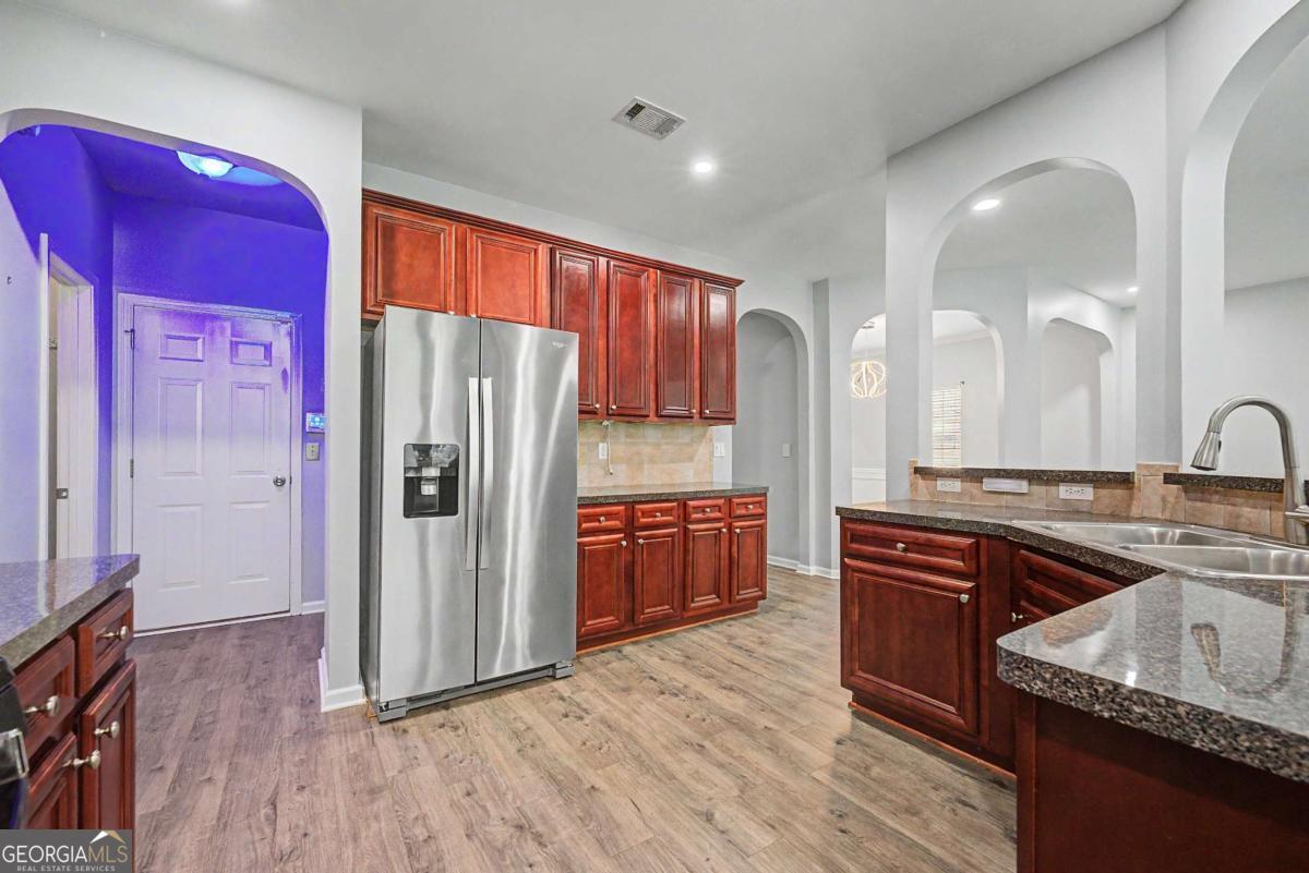3719 Big Horn Court Property Photo 17