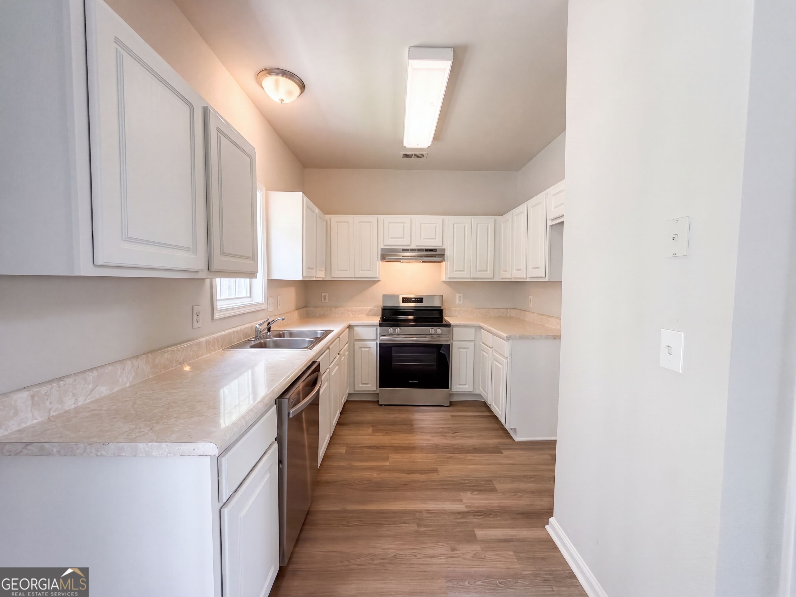 255 C2 Morgan Road # C2 Property Photo 2