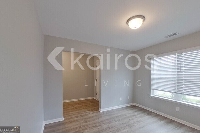 109 Saint Matthew Way Property Photo 4