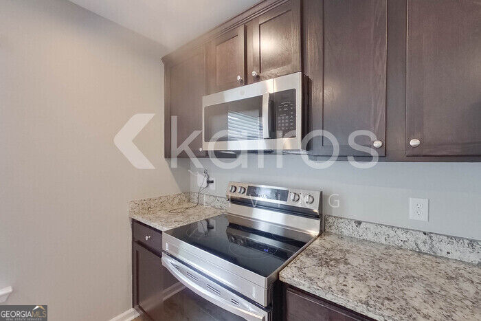 109 Saint Matthew Way Property Photo 6