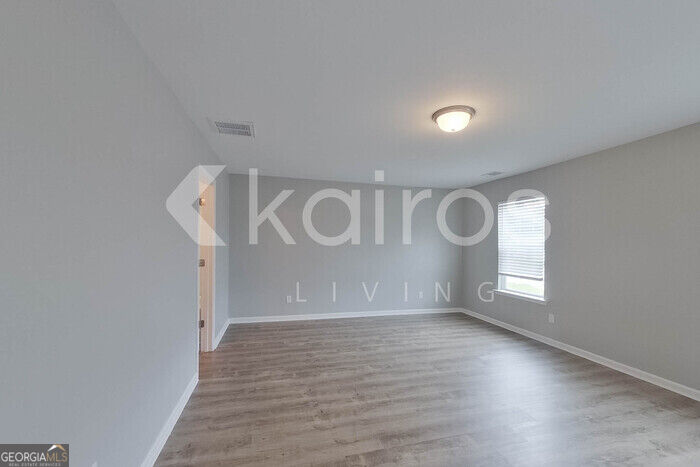 109 Saint Matthew Way Property Photo 8