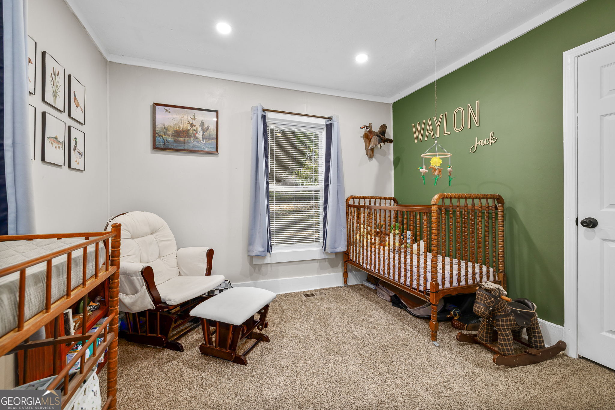 283 Easy Street Property Photo 17