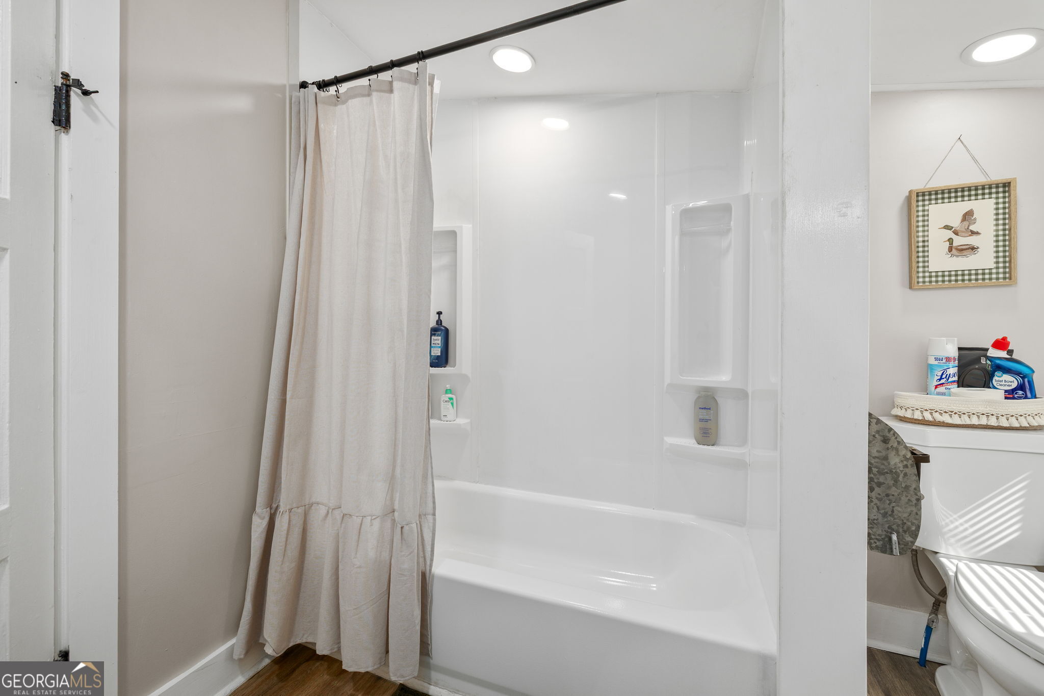 283 Easy Street Property Photo 24