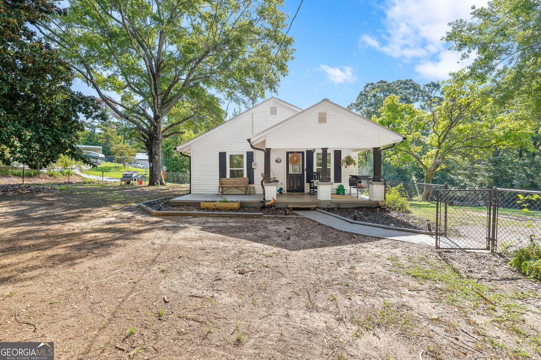 283 Easy Street Property Photo 28