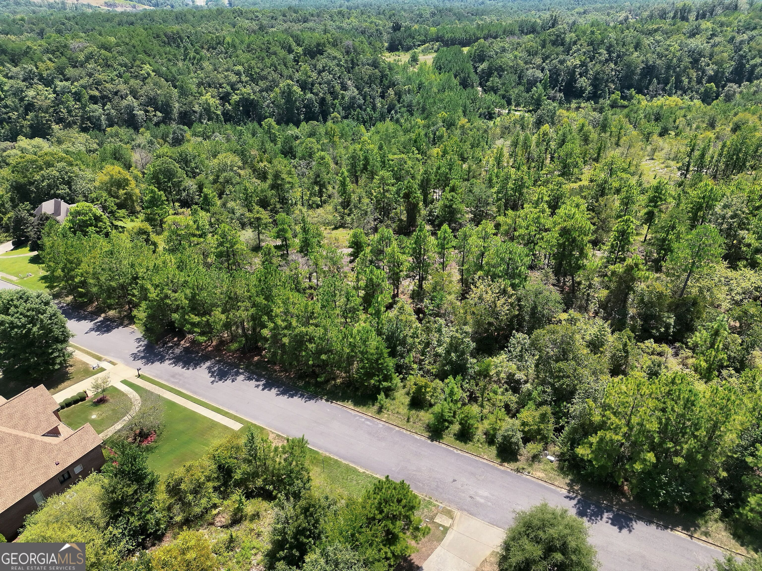 1016 Sterling Lakes Circle Property Photo 20
