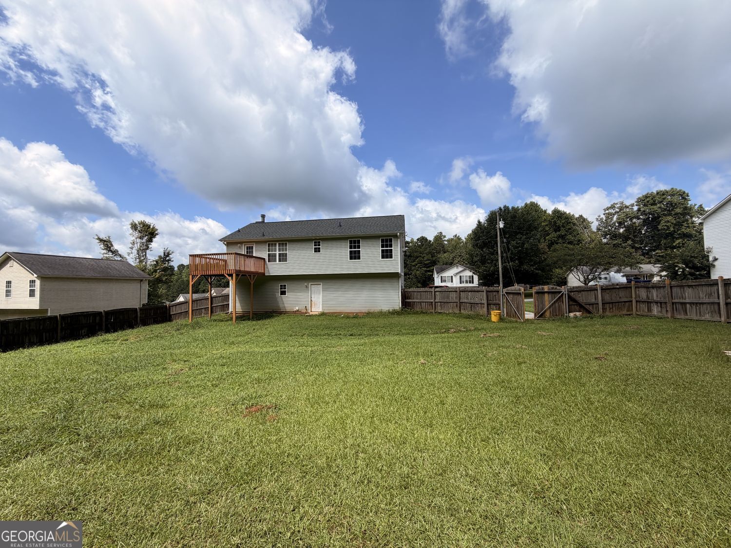 81 Carthage Boulevard Property Photo 3