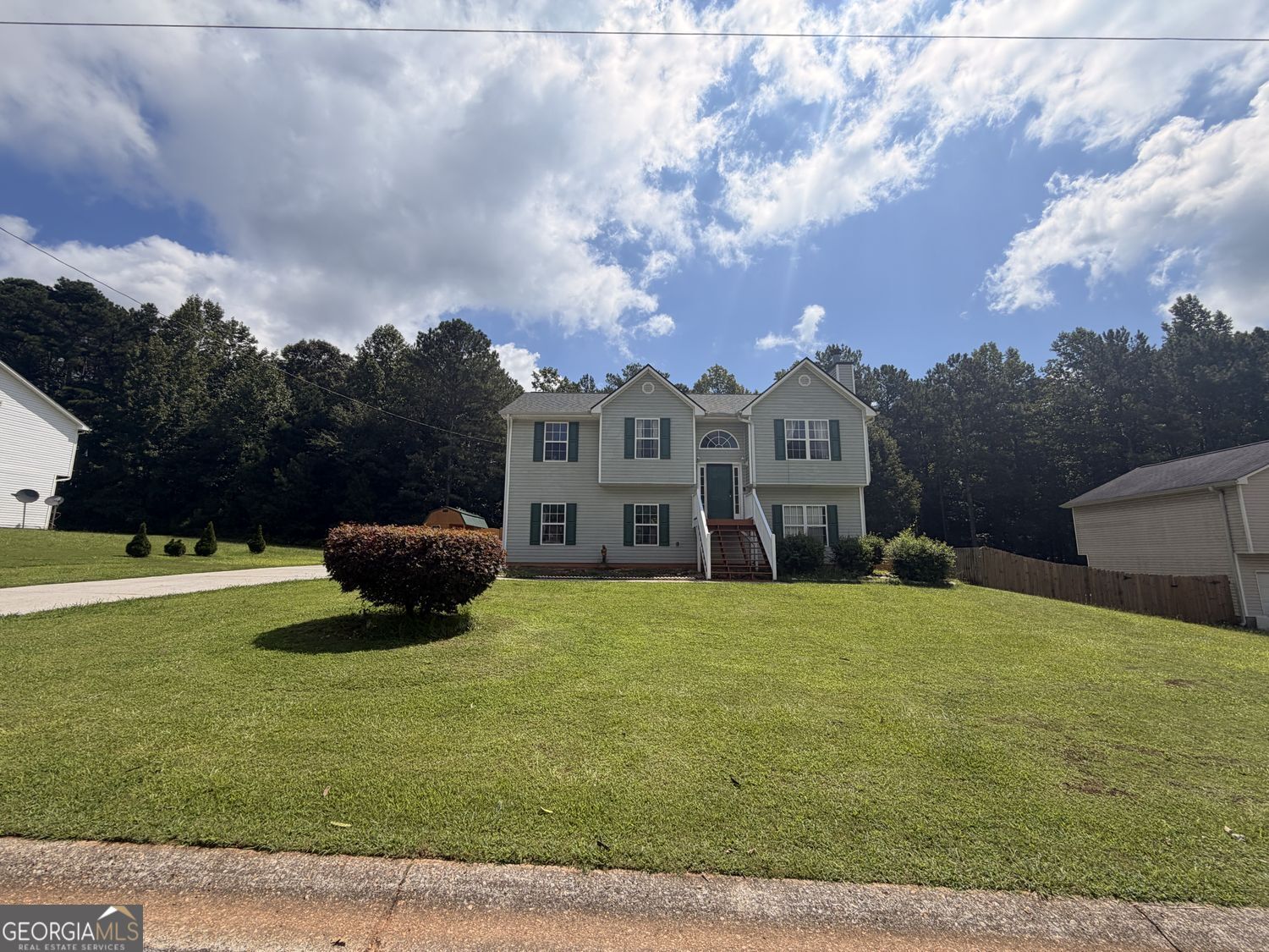 81 Carthage Boulevard Property Photo 5