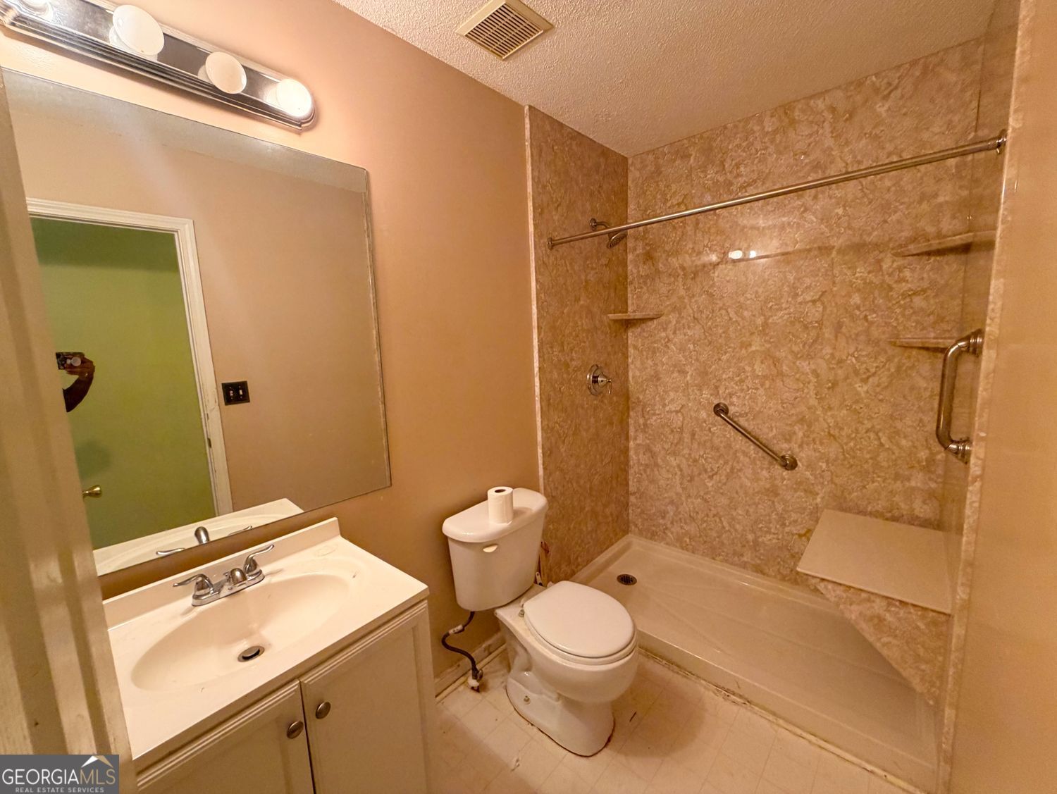 81 Carthage Boulevard Property Photo 16