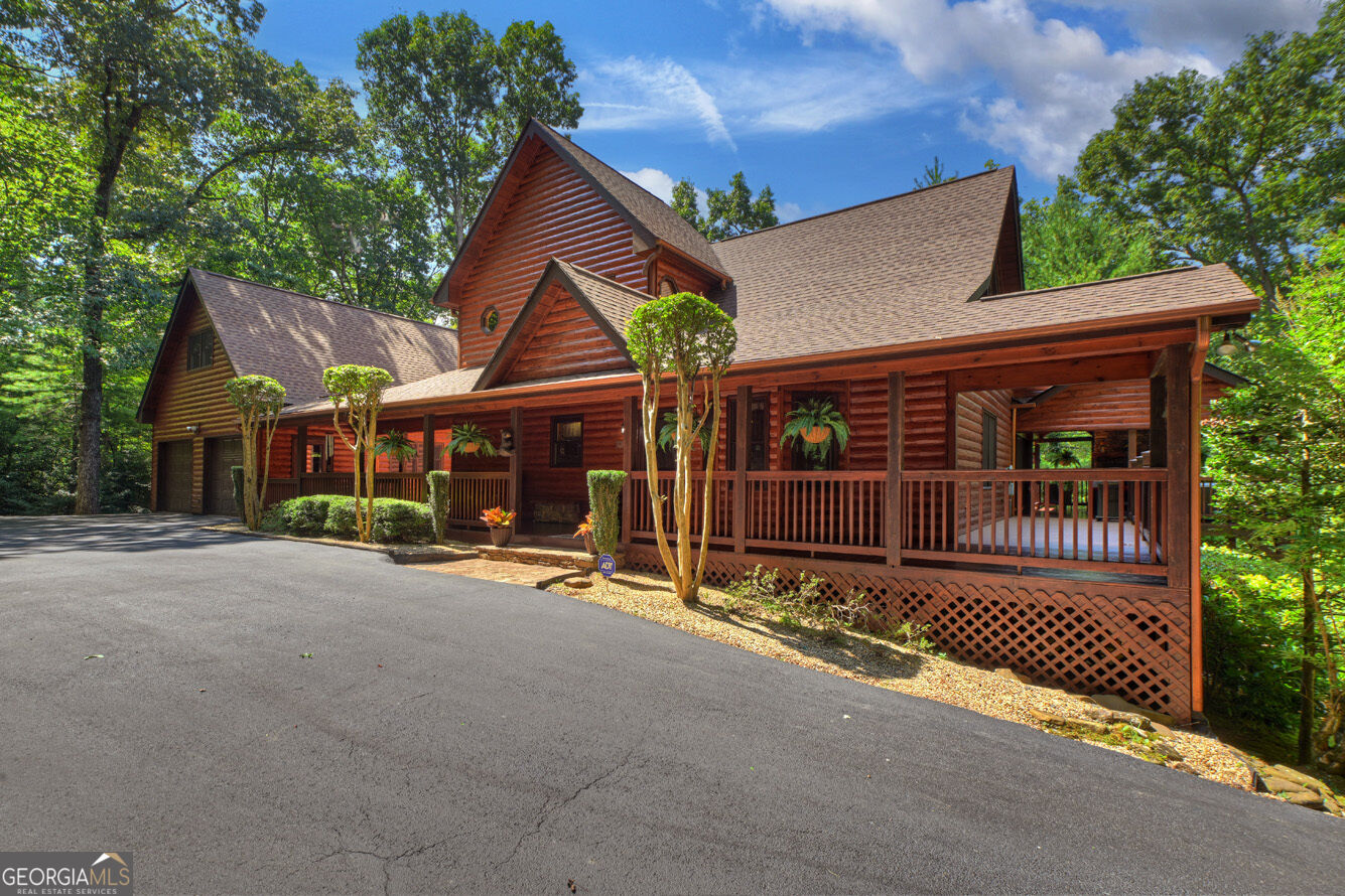 2975 Mountain Tops Road Property Photo 1