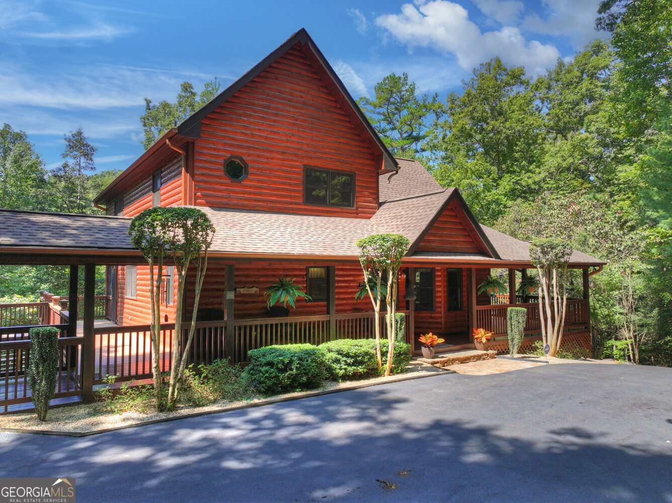 2975 Mountain Tops Road Property Photo 2