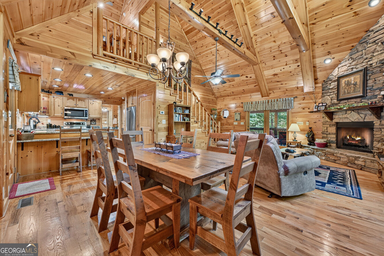 2975 Mountain Tops Road Property Photo 11