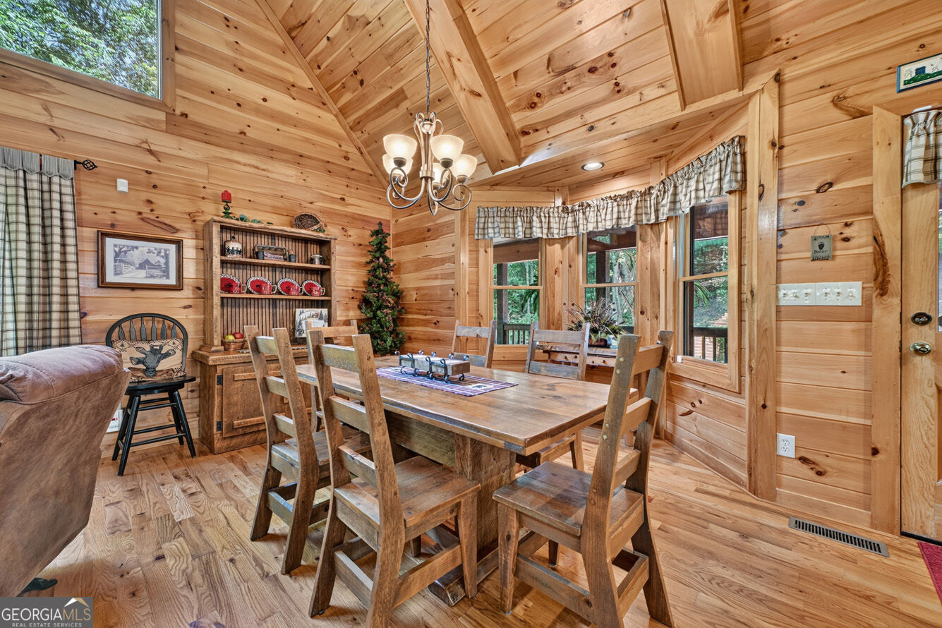 2975 Mountain Tops Road Property Photo 12