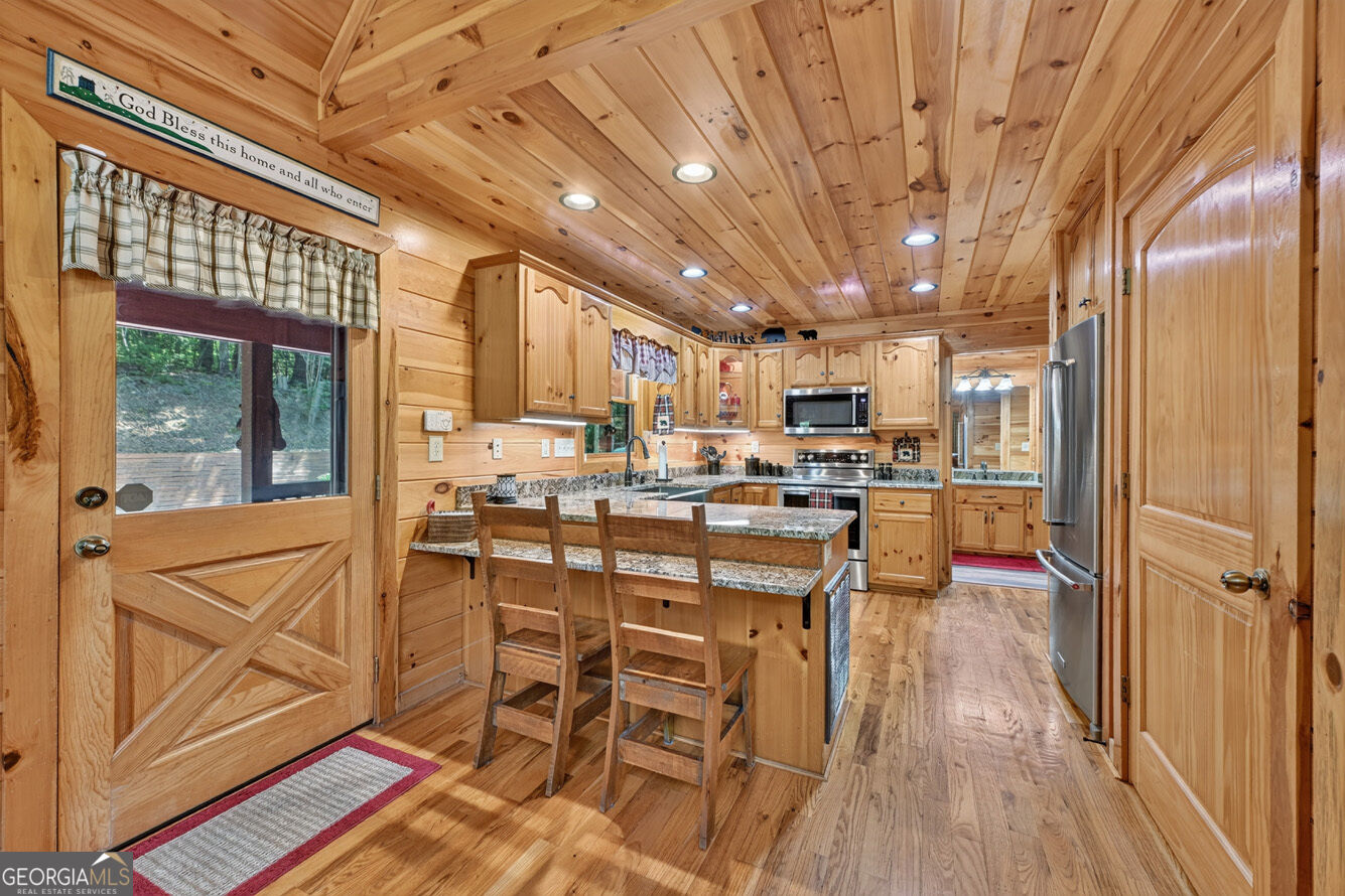 2975 Mountain Tops Road Property Photo 13