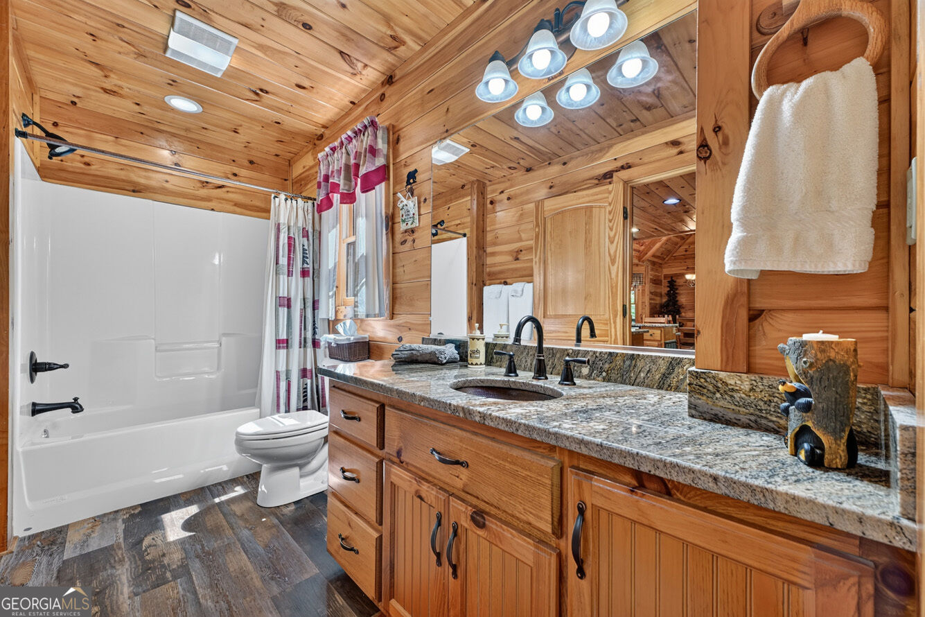 2975 Mountain Tops Road Property Photo 21