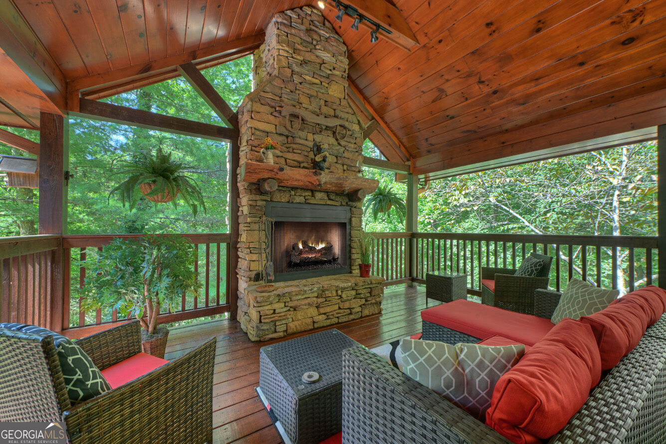 2975 Mountain Tops Road Property Photo 36